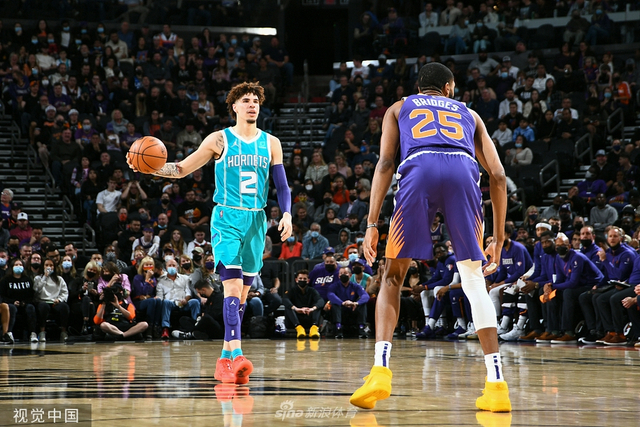 为在球迷和 为在球迷和